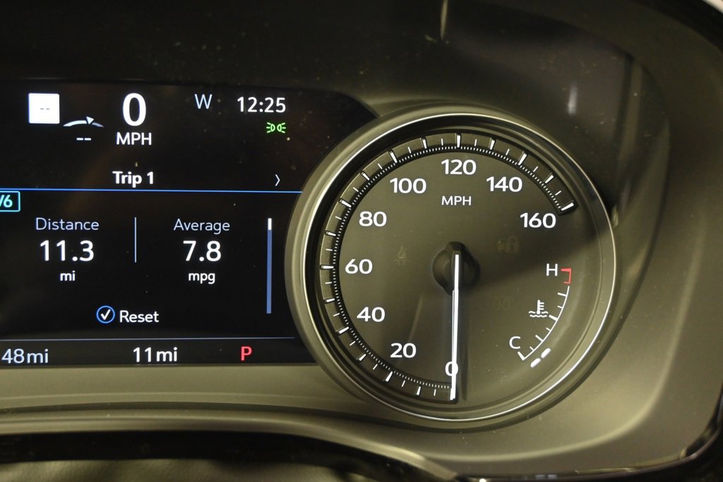 New 2025 Cadillac XT6 Sport w/ Technology Package image 26