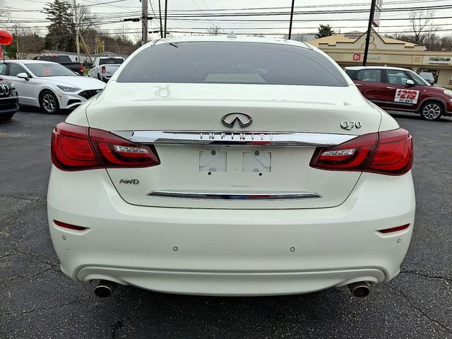 Used 2016 INFINITI Q70 3.7 image 5