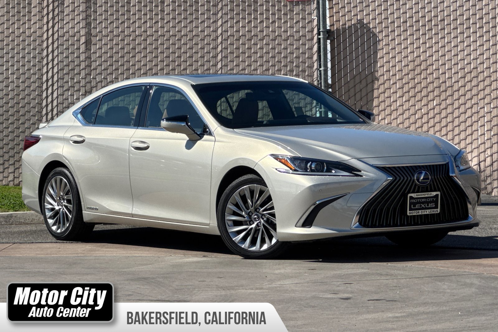 Used 2019 Lexus ES 300h w/ Accessory Package 2 FWD 360° Tour