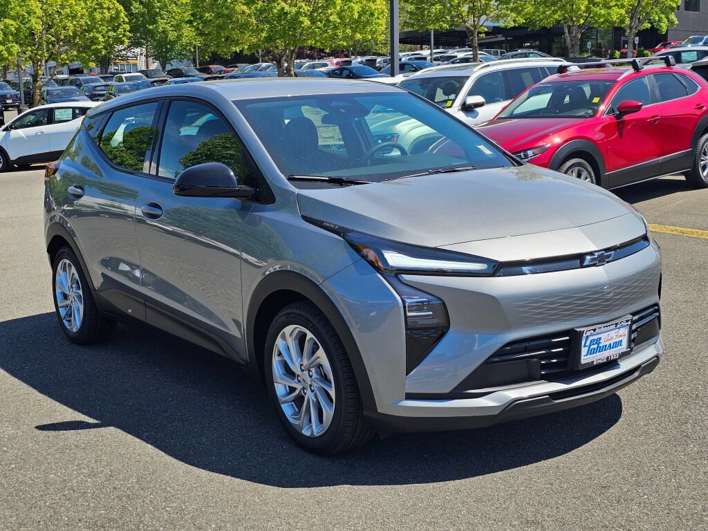 New 2027 Chevrolet Bolt LT w/ Comfort Package FWD image 3