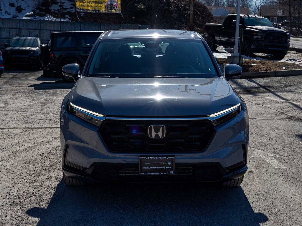 Used 2023 Honda CR-V LX image 2
