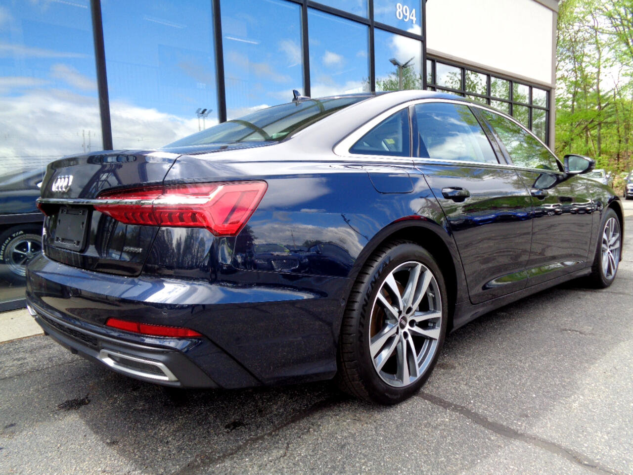 Used 2022 Audi A6 Premium Plus w/ Premium Plus Package image 5