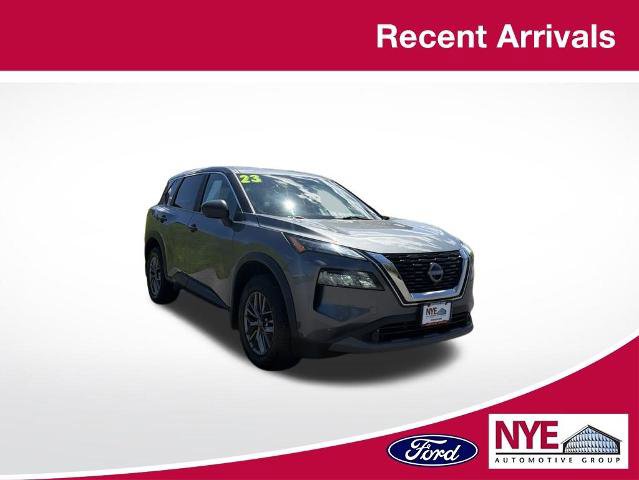 Used 2023 Nissan Rogue S AWD/4WD image 1