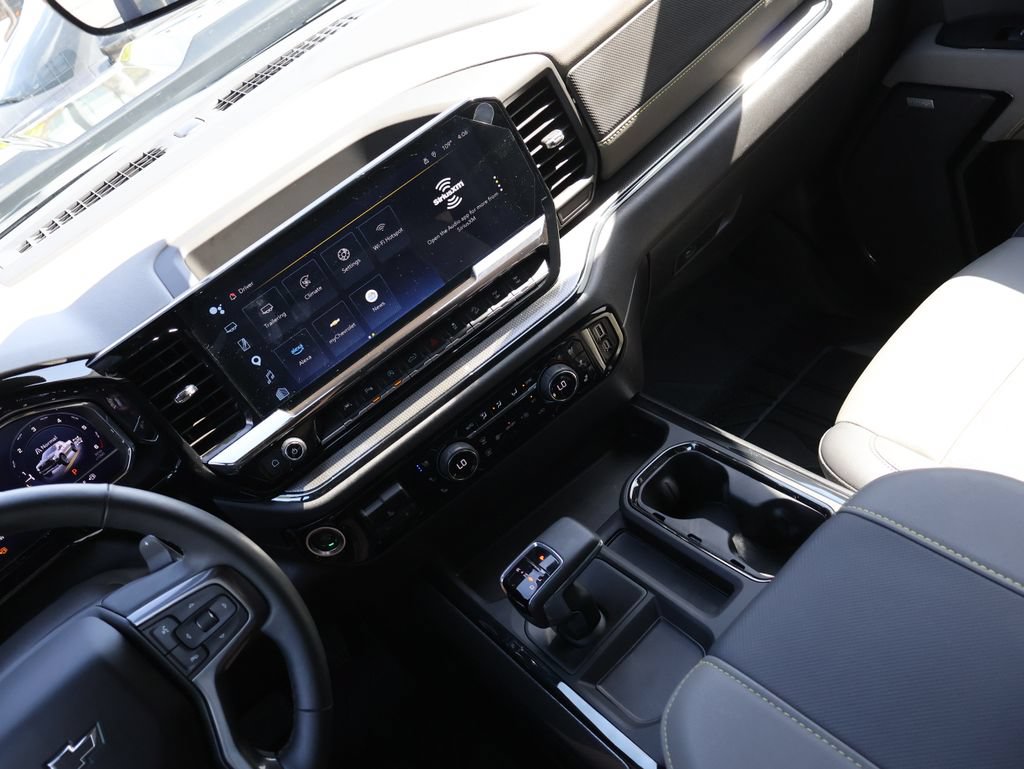 Certified 2025 Chevrolet Silverado 1500 ZR2 AWD/4WD image 27