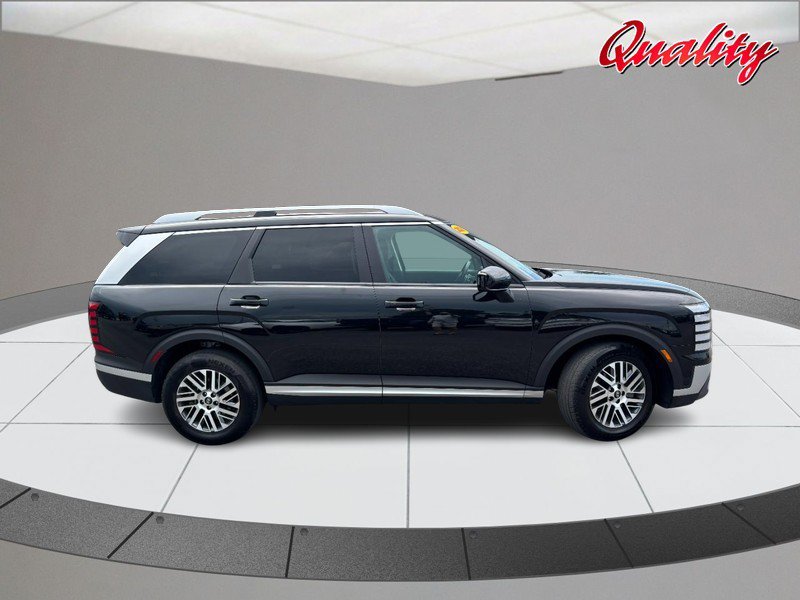 Used 2026 Hyundai Palisade SEL FWD image 2
