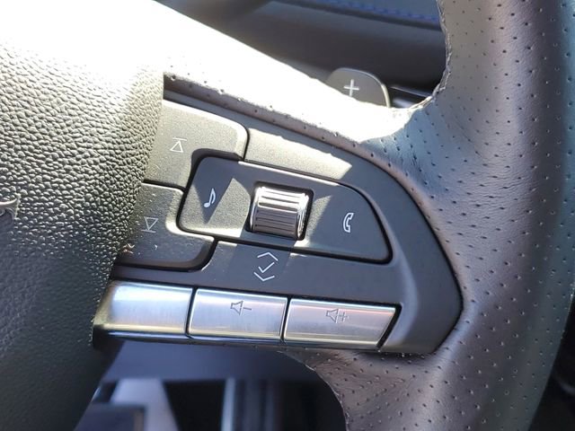 Used 2025 Cadillac XT4 Sport AWD/4WD image 11