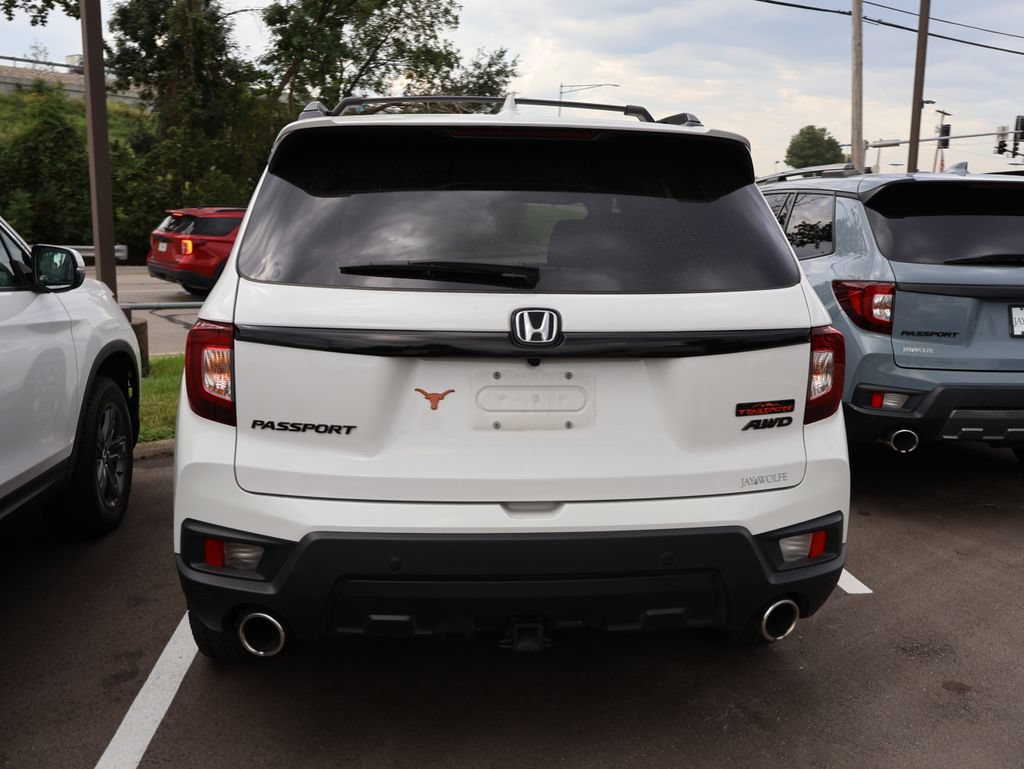 Used 2025 Honda Passport TrailSport image 6