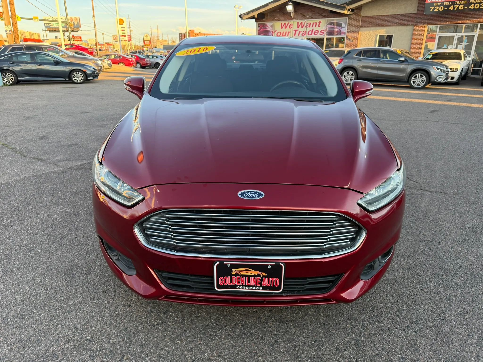 Used 2016 Ford Fusion SE image 3