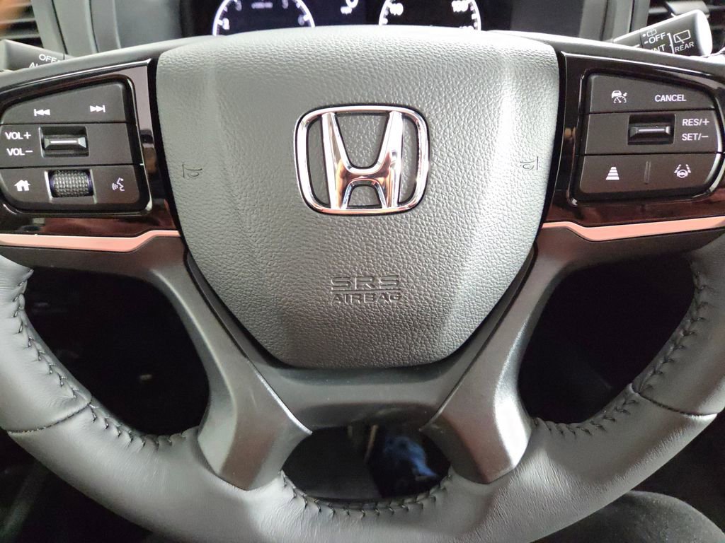 New 2026 Honda Odyssey Touring image 14
