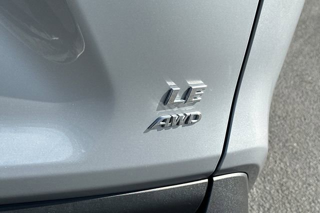 Certified 2025 Toyota RAV4 LE image 32
