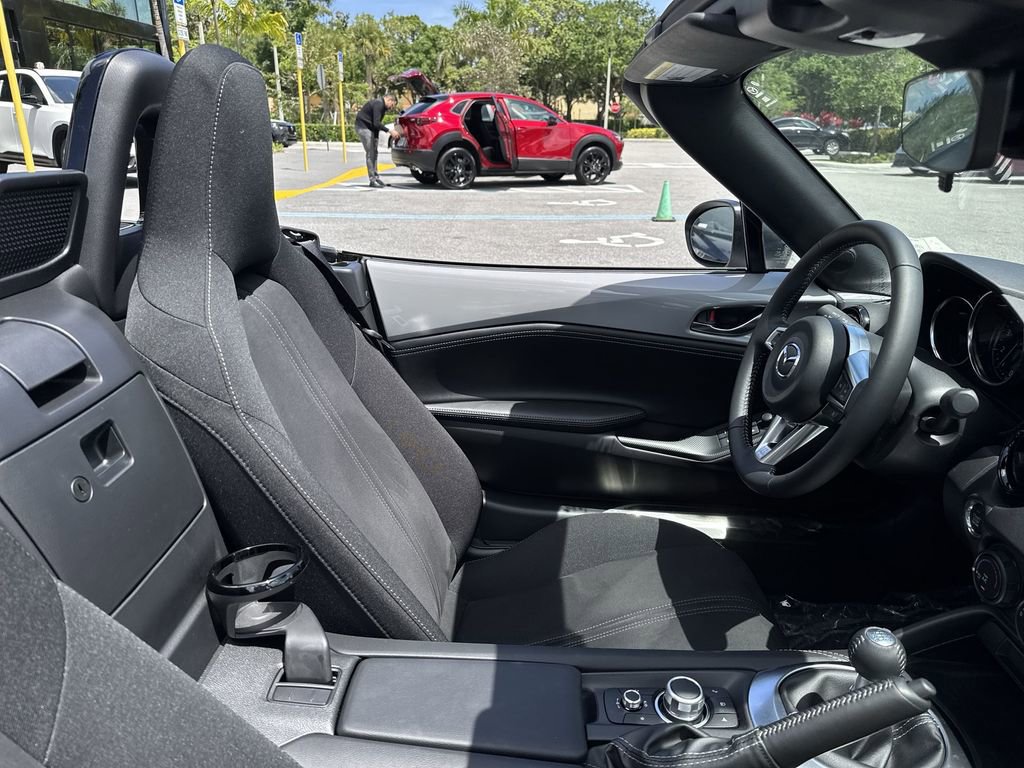 New 2026 MAZDA MX-5 Miata Club w/ Interior Package image 15