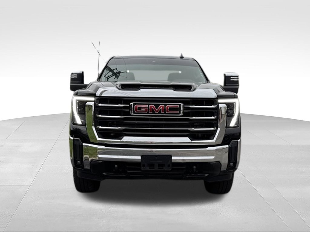 Used 2025 GMC Sierra 2500 SLT w/ Max Trailering Package AWD/4WD image 11