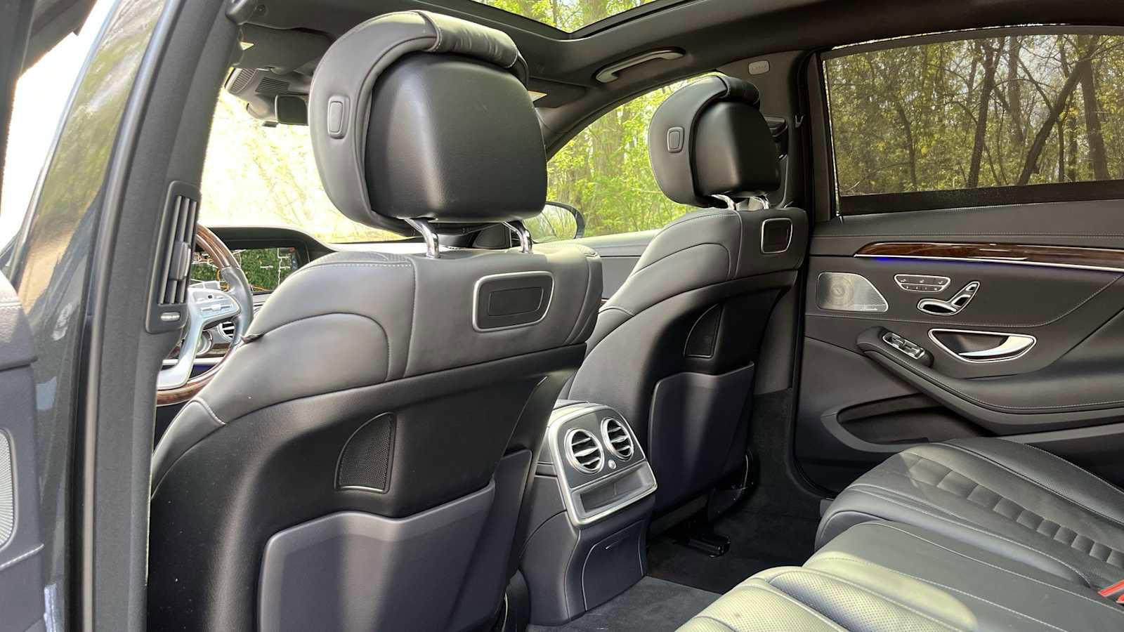 Certified 2018 Mercedes-Benz S 560 4MATIC Sedan image 30