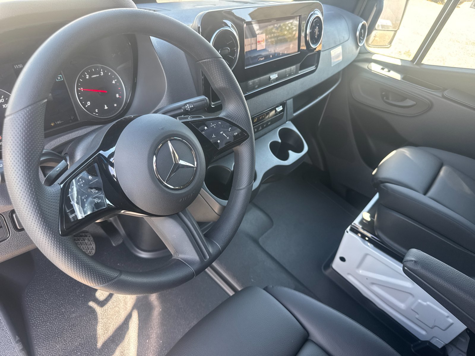 New 2026 Mercedes-Benz Sprinter 2500 image 10
