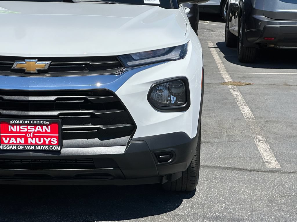 Used 2023 Chevrolet TrailBlazer LS FWD image 13