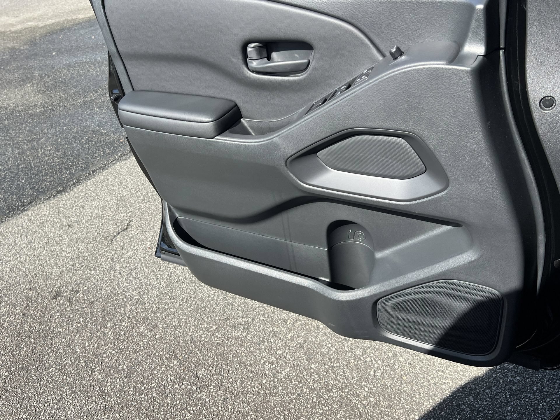 New 2026 Nissan Frontier SV w/ SV Convenience Package RWD image 14