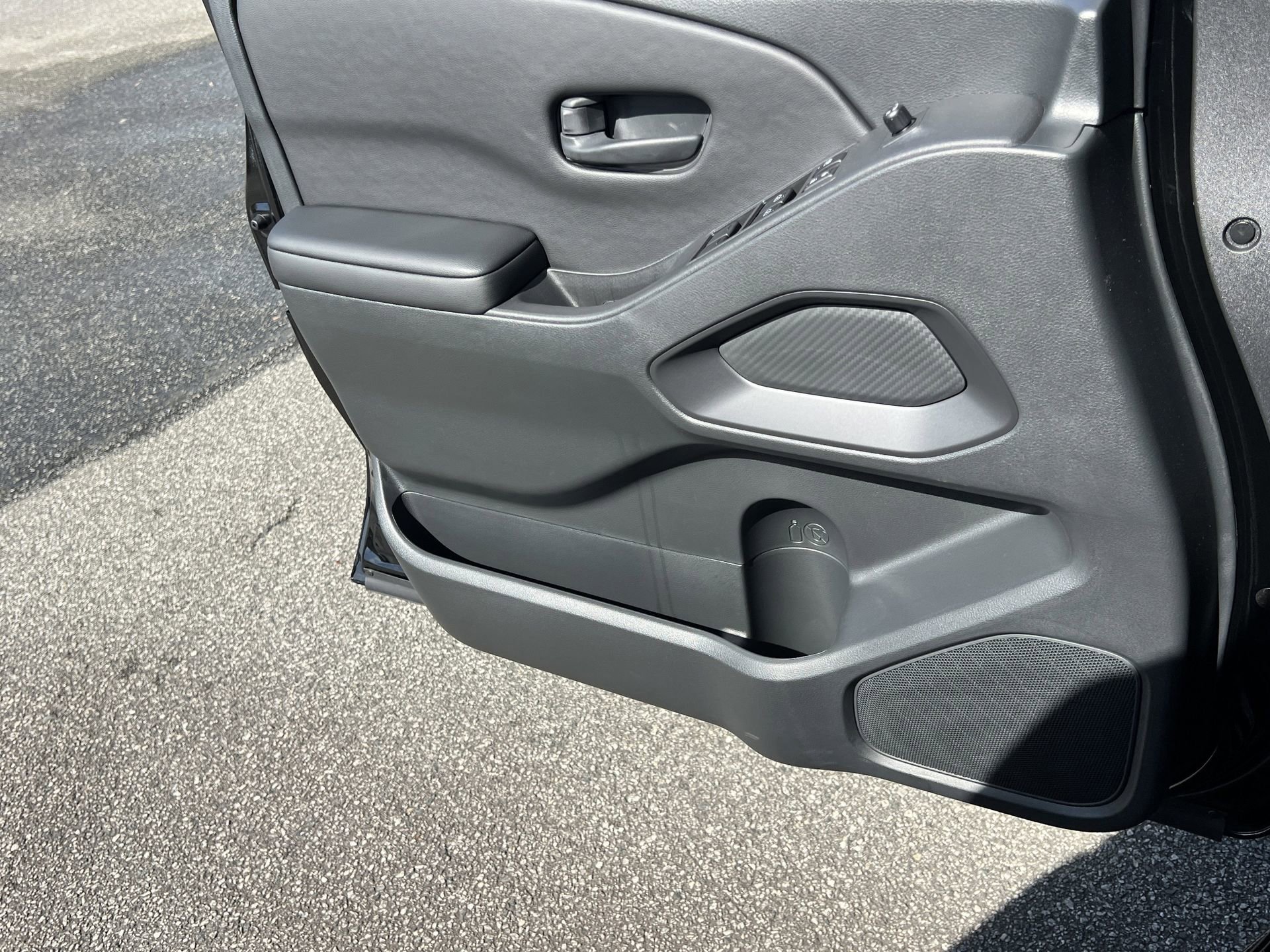 New 2026 Nissan Frontier SV w/ SV Convenience Package image 14