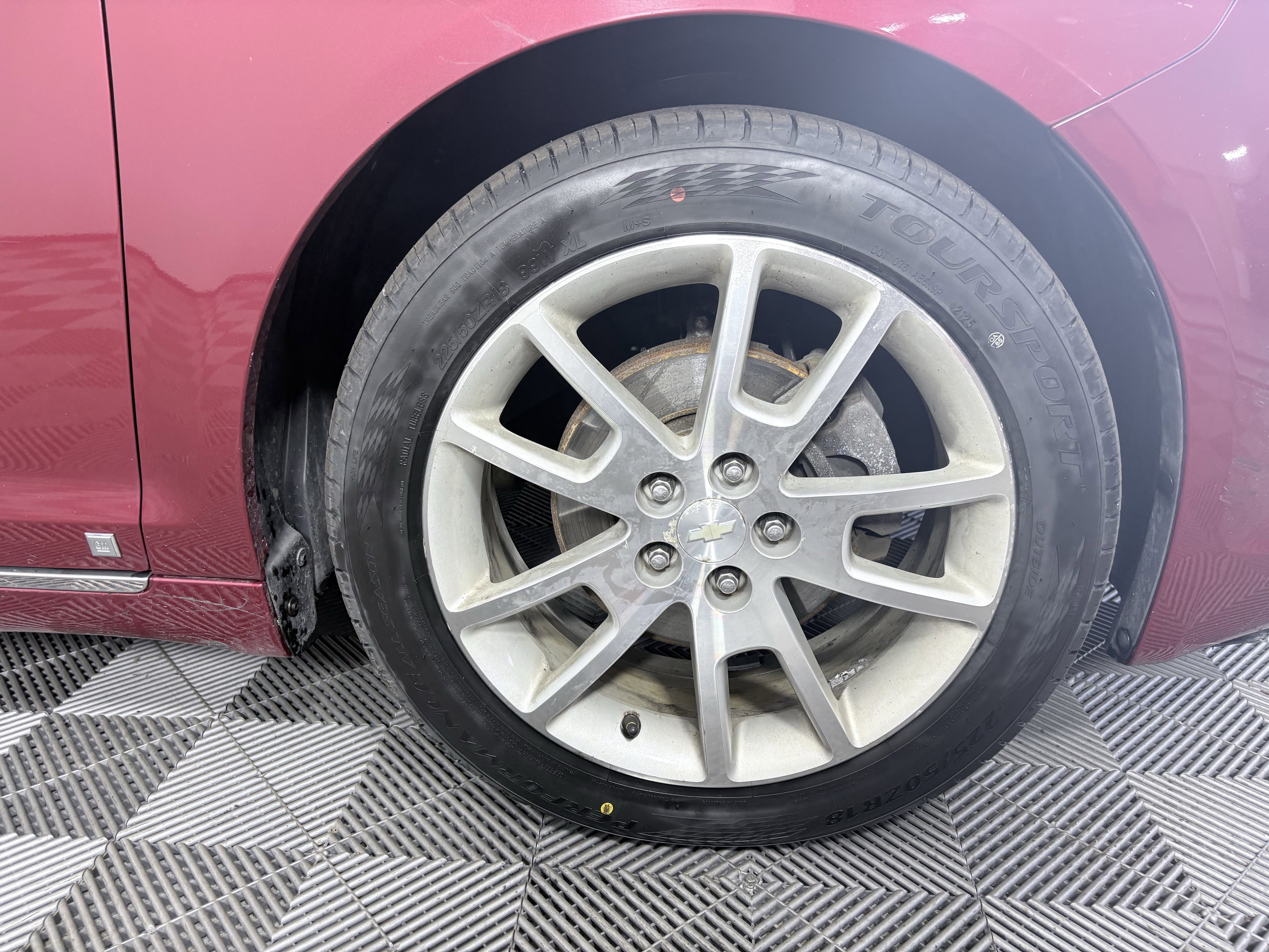 Used 2009 Chevrolet Malibu LTZ w/ Rear Power Package image 13