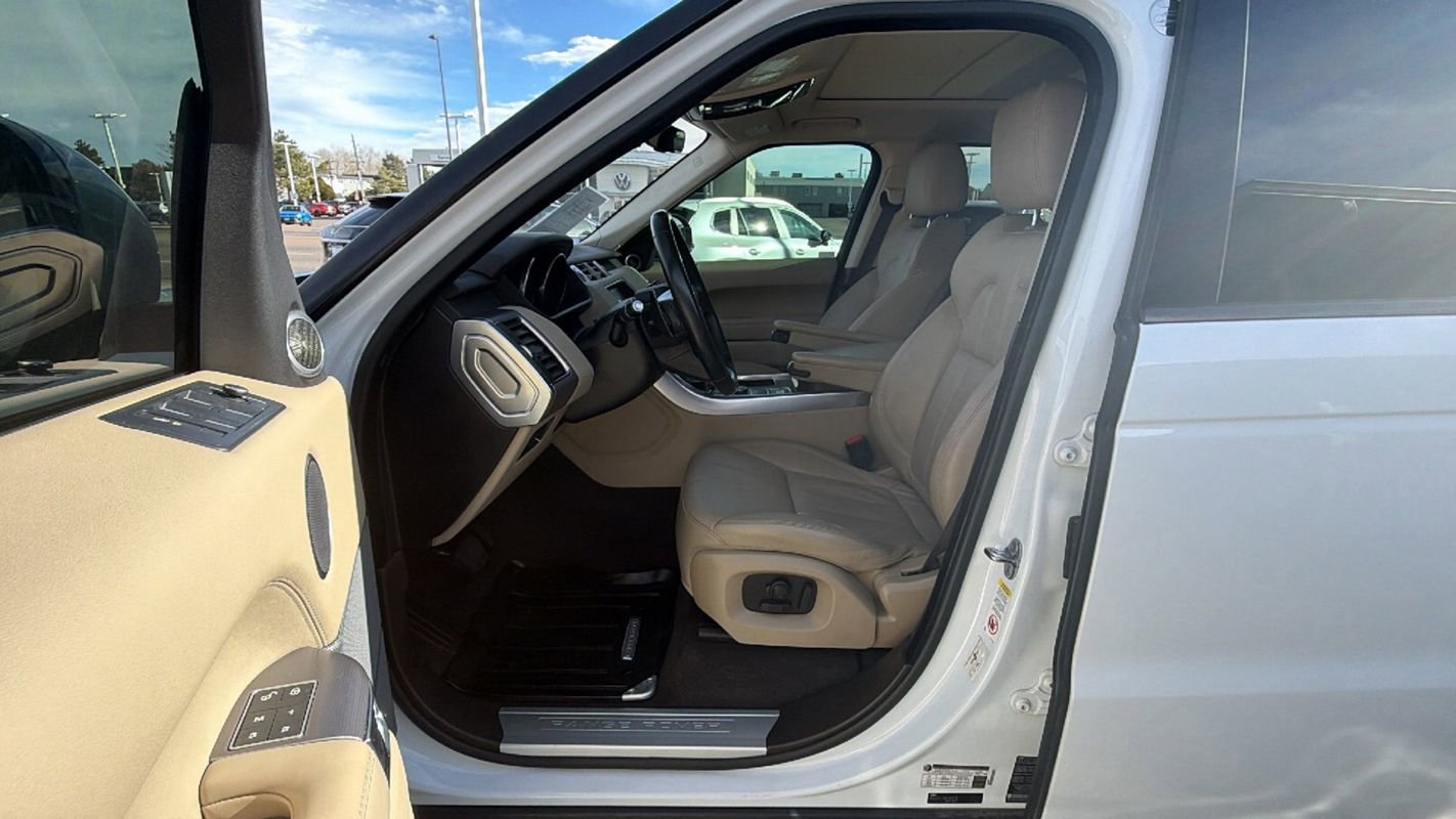 Used 2017 Land Rover Range Rover Sport Supercharged image 17