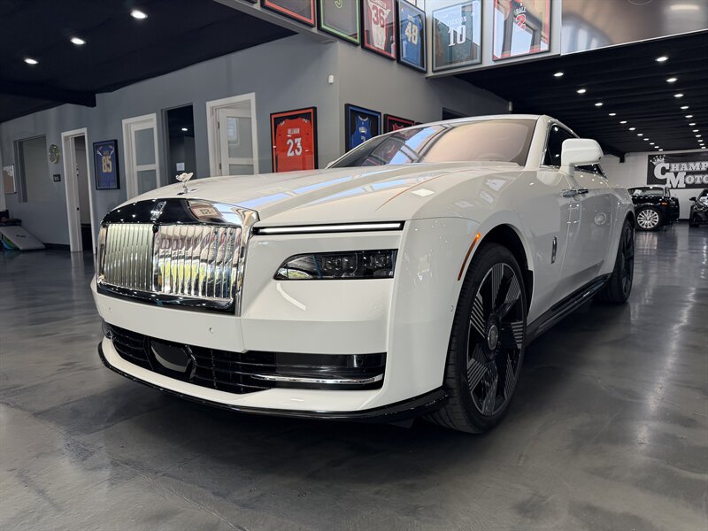 Used 2025 Rolls-Royce Spectre w/ Spectre Launch Package AWD/4WD image 1
