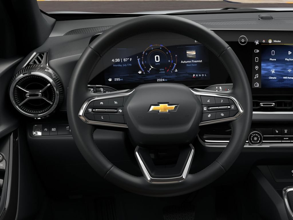 New 2026 Chevrolet Equinox LT w/ Safety and Technology Package FWD image 13