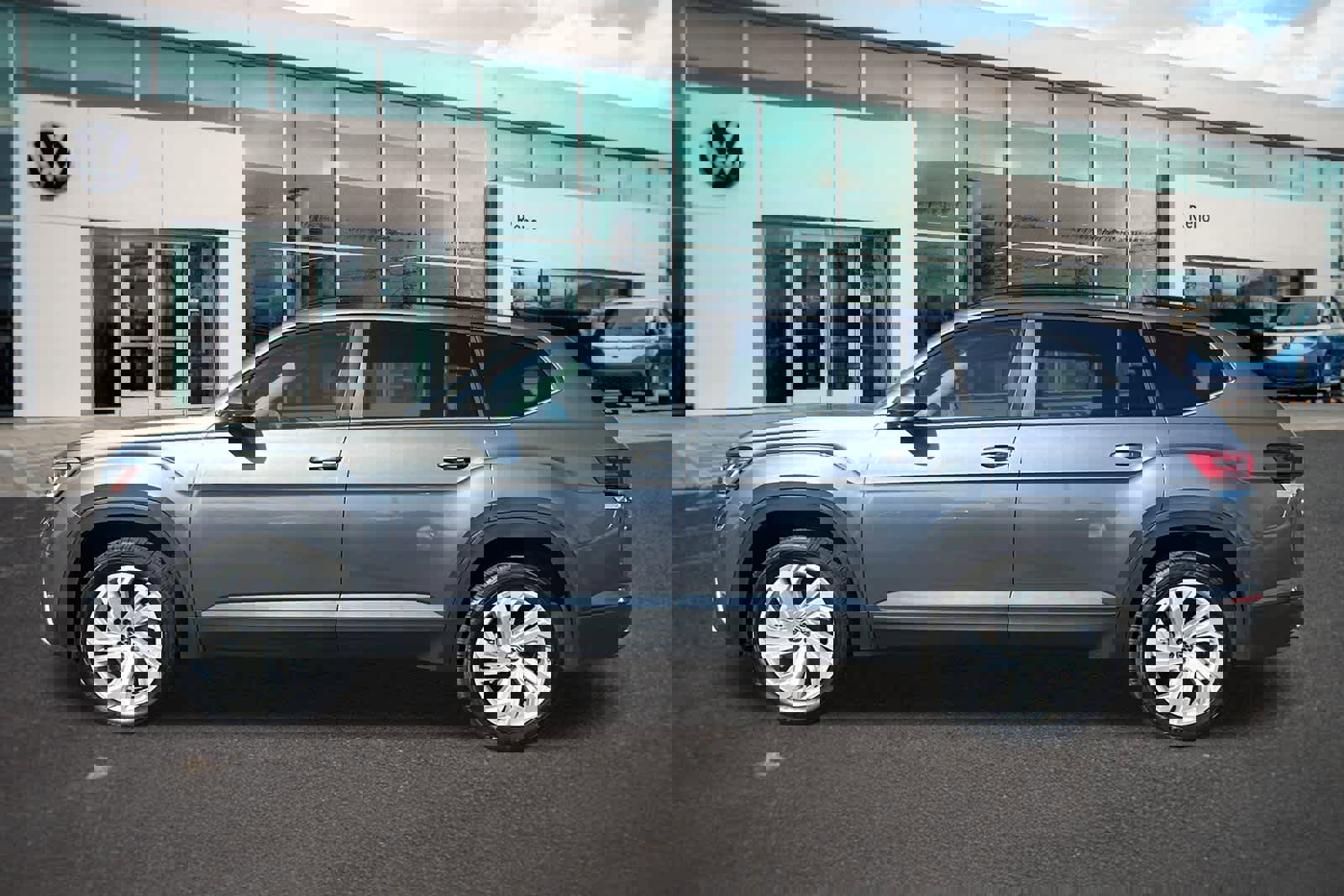 Certified 2023 Volkswagen Atlas SE image 8