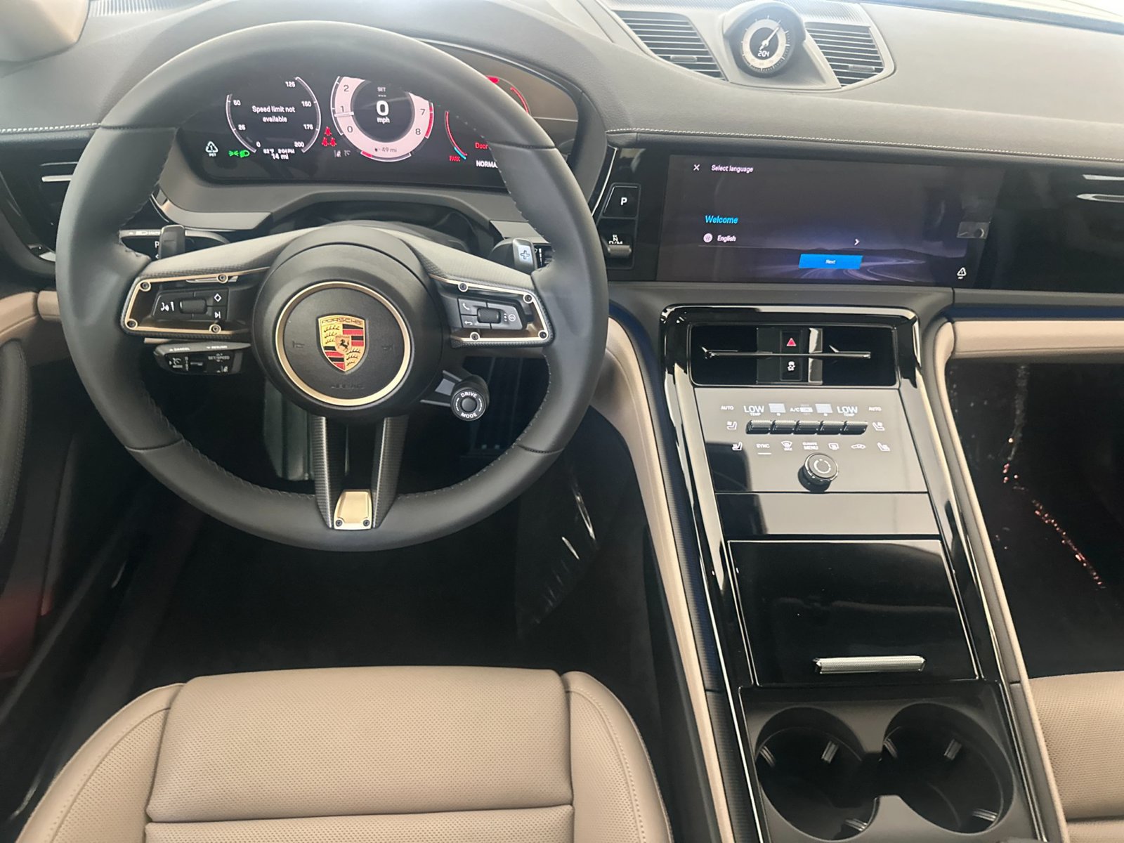 New 2026 Porsche Panamera 4 AWD/4WD image 14