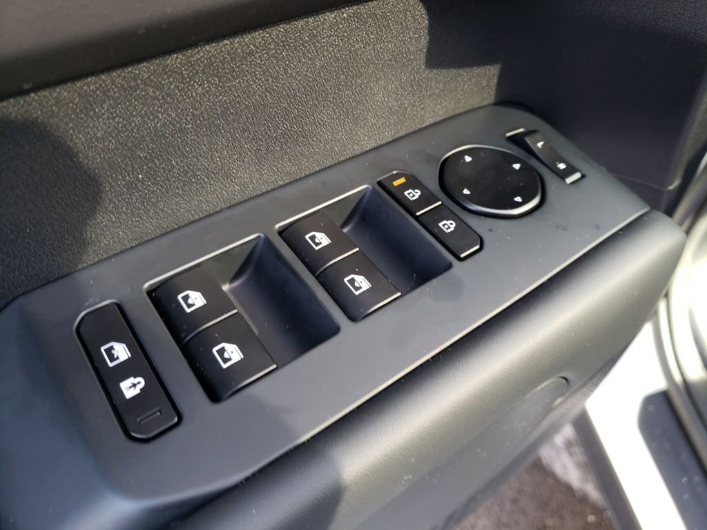 New 2027 Kia Telluride S image 16