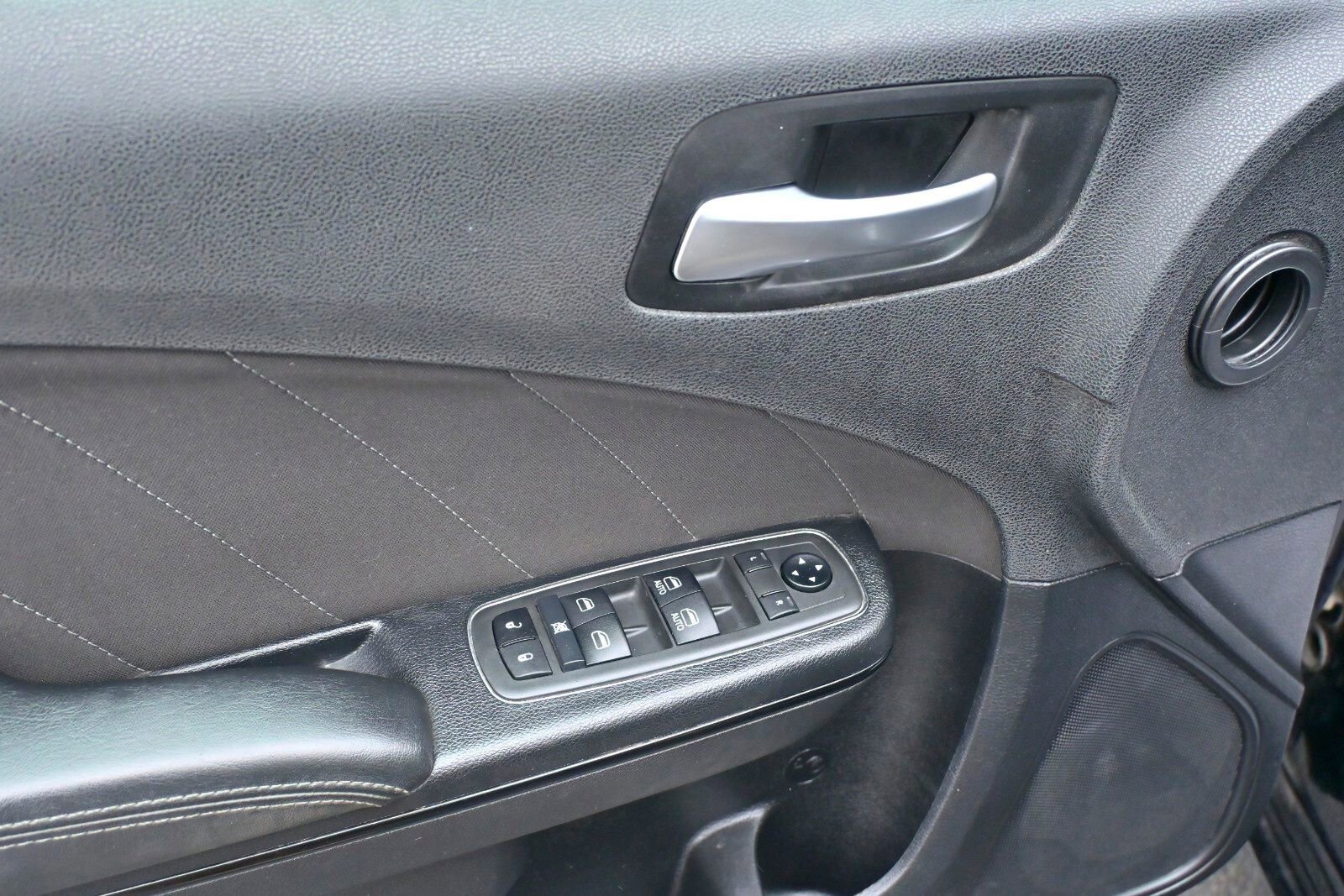 Used 2021 Dodge Charger SXT w/ Blacktop Package image 22