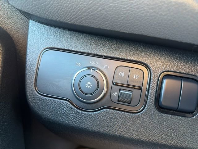 Used 2019 Mercedes-Benz Sprinter 2500 image 18
