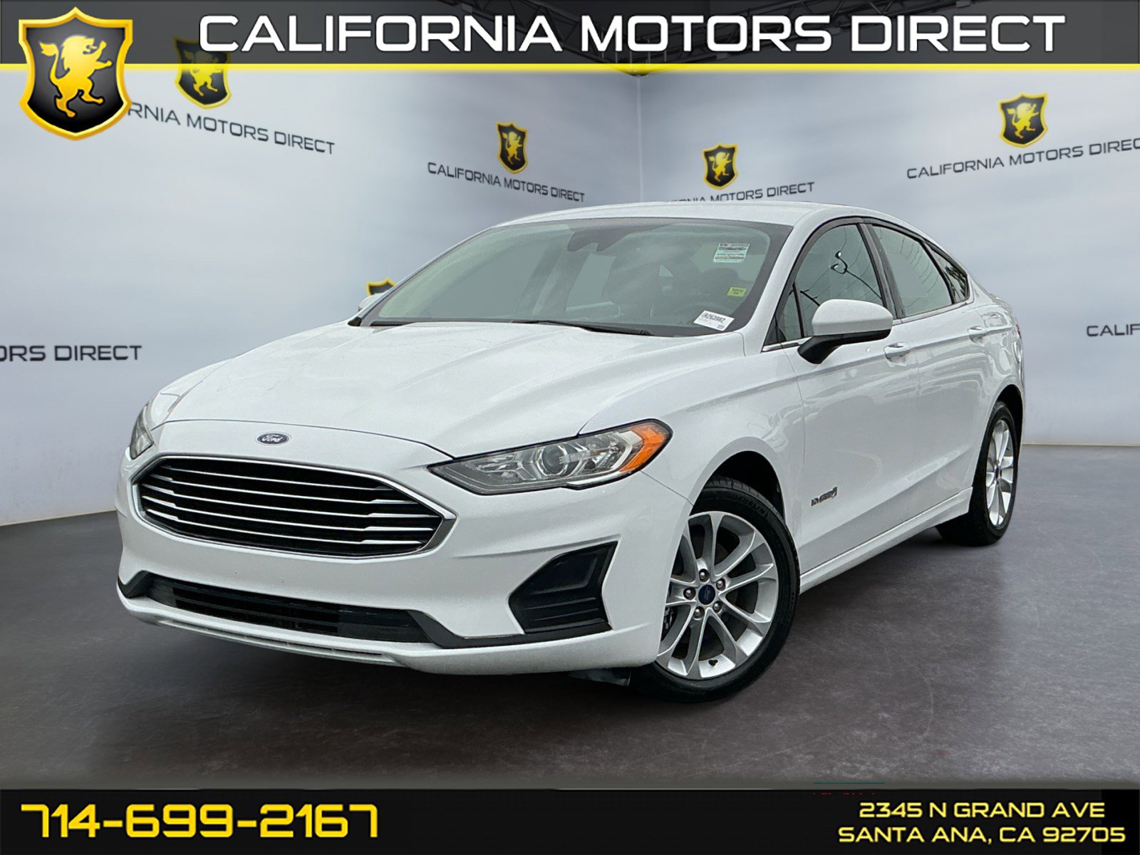 Used 2019 Ford Fusion SE FWD image 1