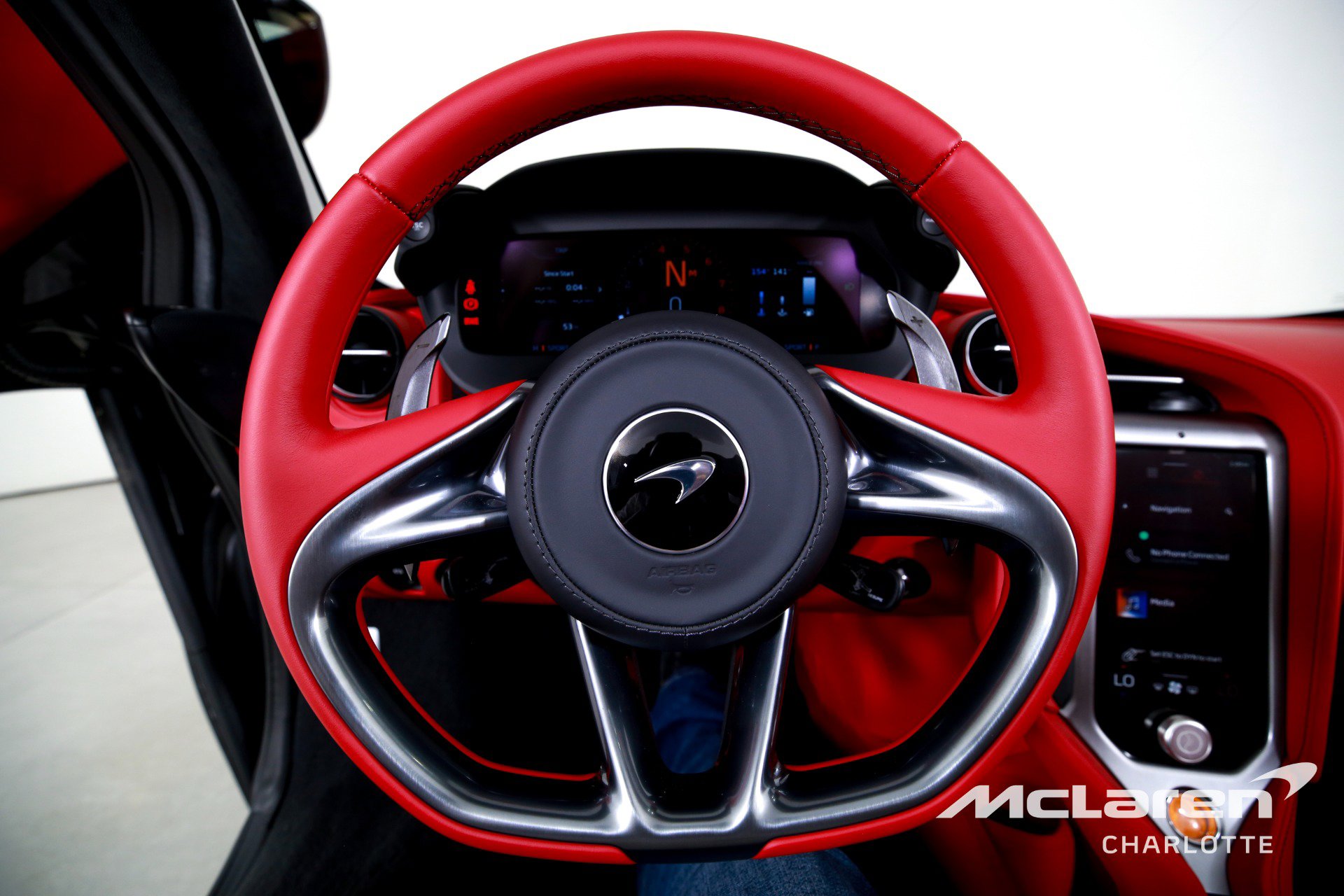 New 2026 McLaren 750S Spider RWD image 16