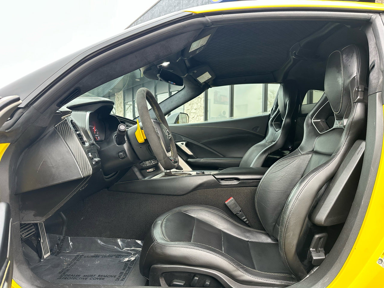 Used 2018 Chevrolet Corvette Z06 image 2