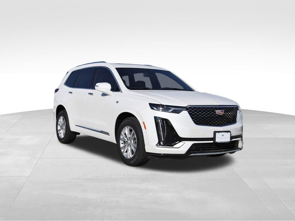 New 2025 Cadillac XT6 Luxury