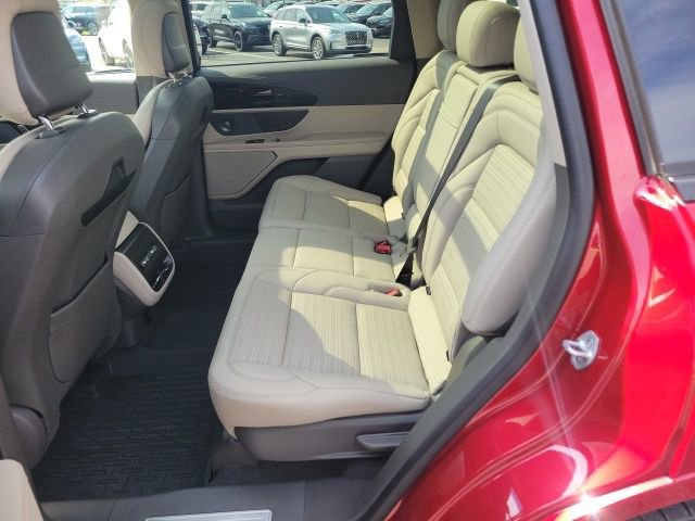 Certified 2024 Lincoln Nautilus Reserve w/ Equipment Group 202A AWD/4WD image 22