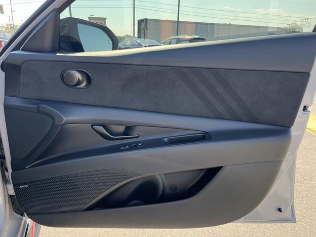 Certified 2025 Hyundai Elantra N FWD image 23