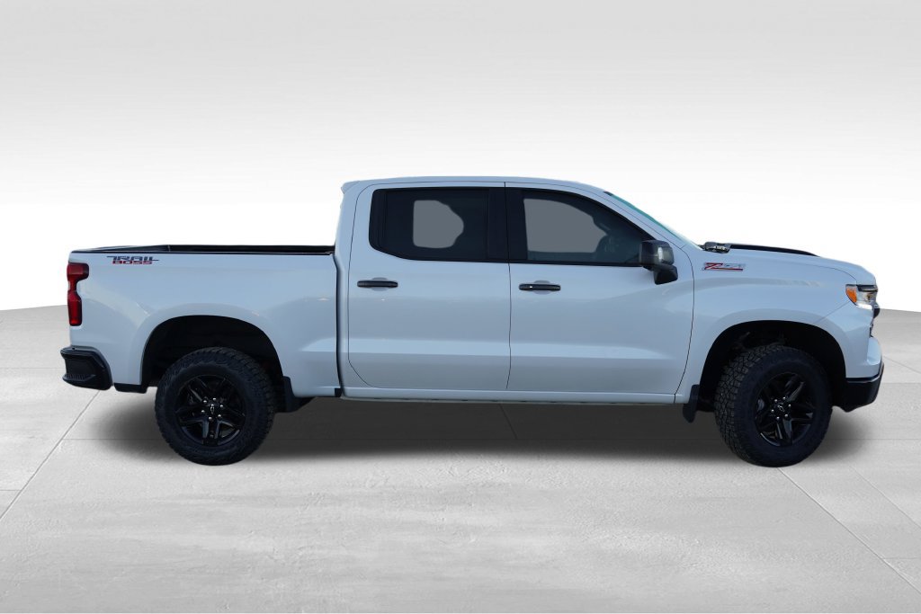 Certified 2024 Chevrolet Silverado 1500 LT Trail Boss w/ LT Trail Boss Premium Package AWD/4WD image 3
