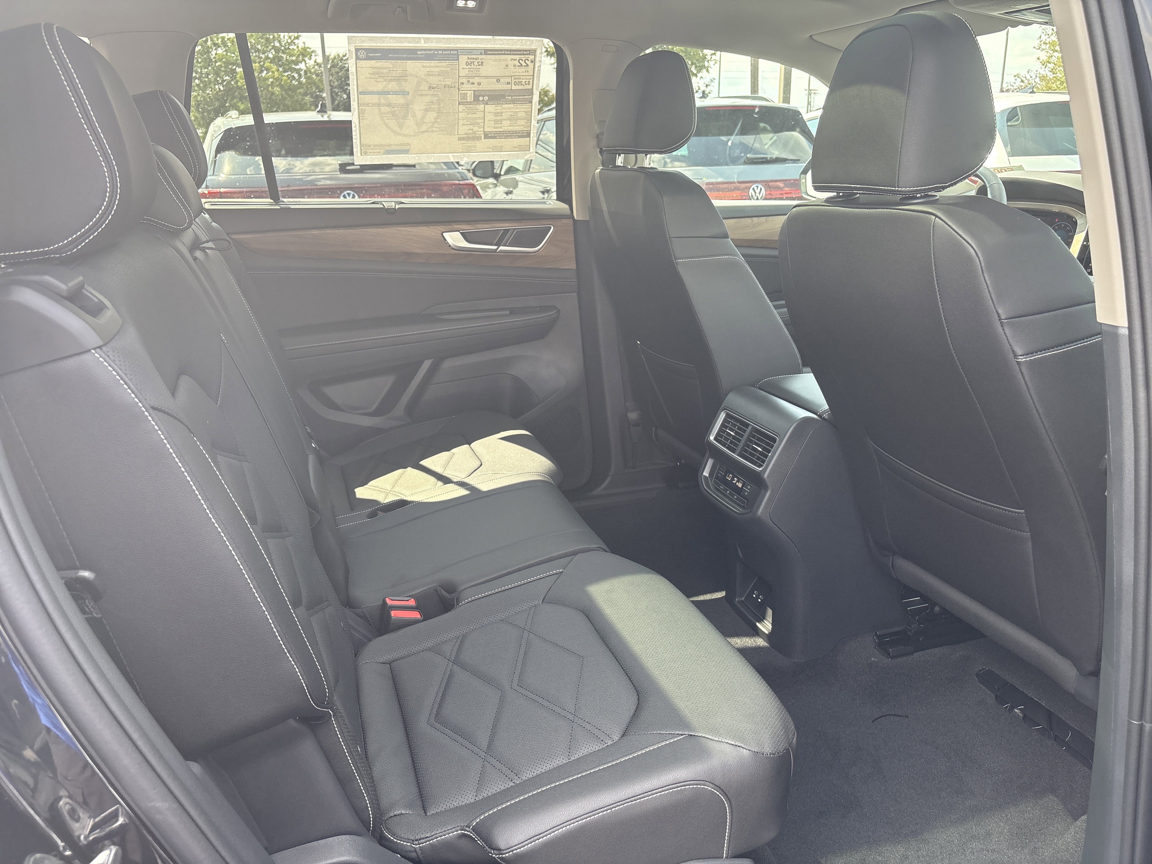 New 2026 Volkswagen Atlas SE image 25