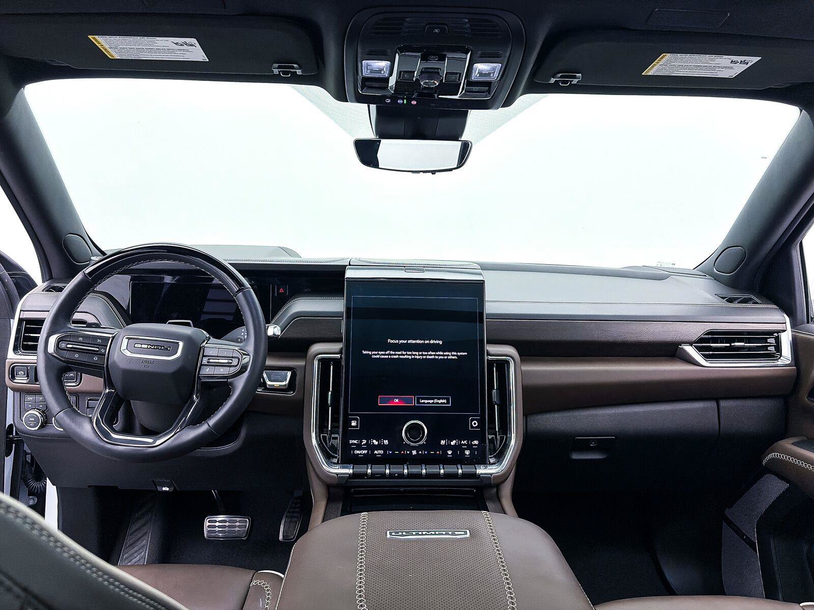 Used 2026 GMC Yukon Denali Ultimate AWD/4WD image 28