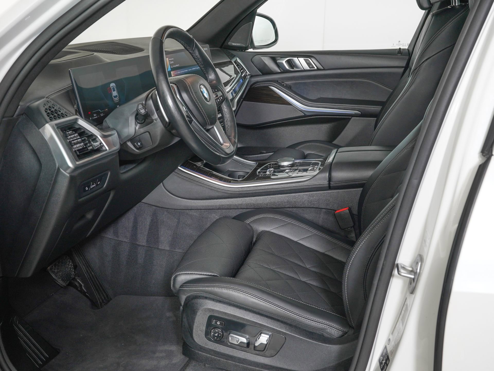 Used 2025 BMW X5 xDrive40i image 15