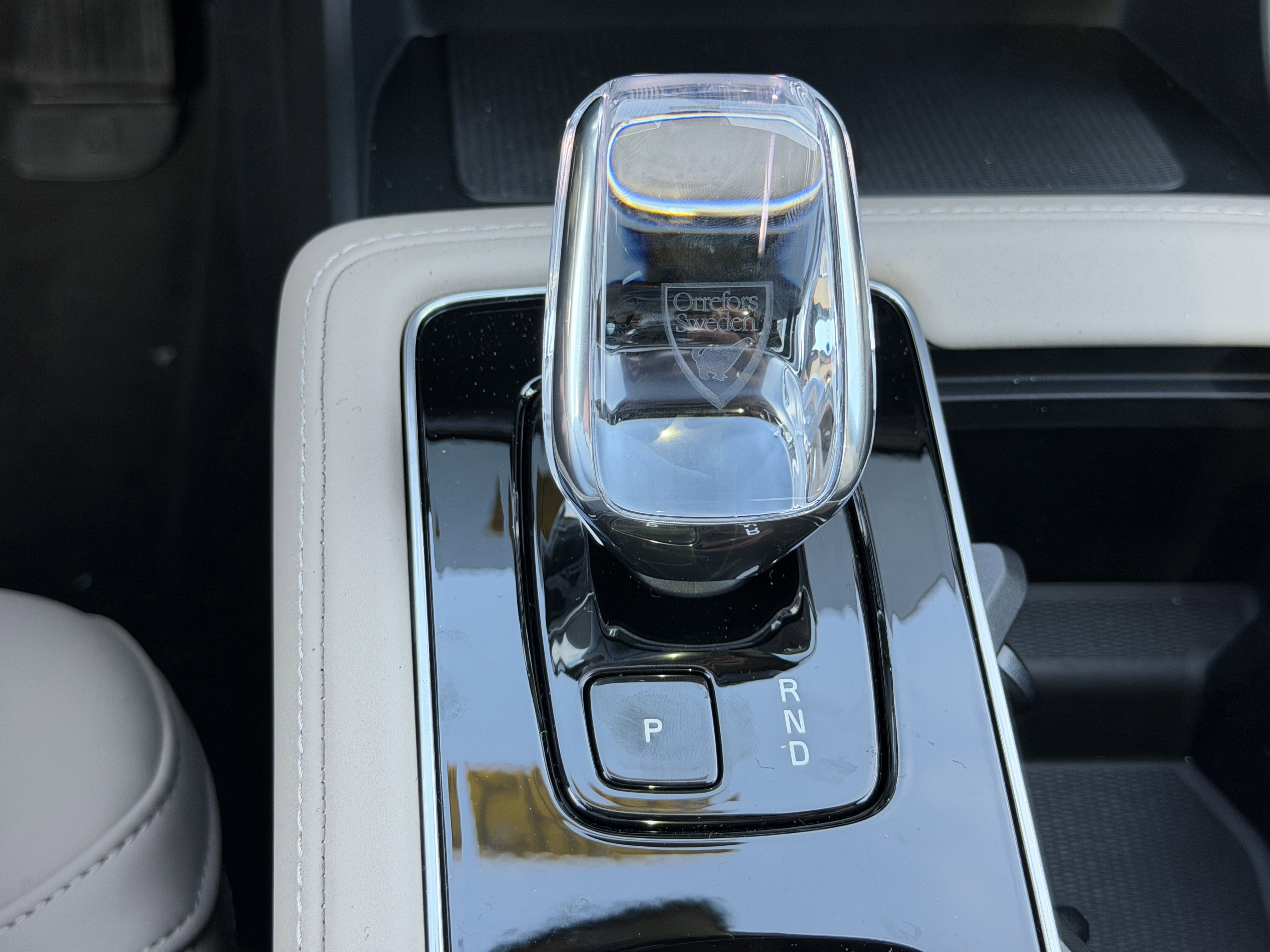 New 2026 Volvo XC90 B5 Core w/ Protection Package image 25