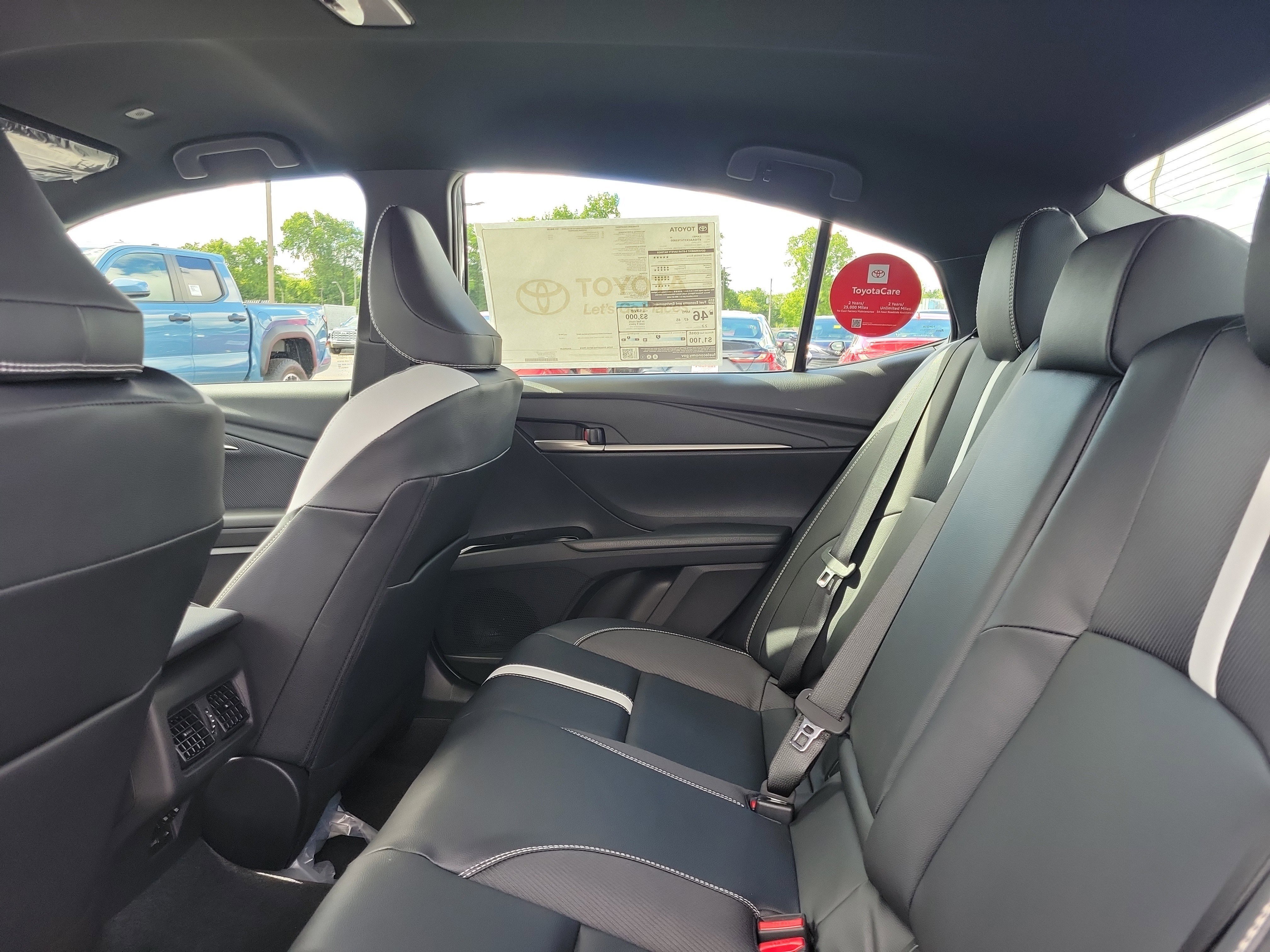 New 2026 Toyota Camry SE FWD image 11