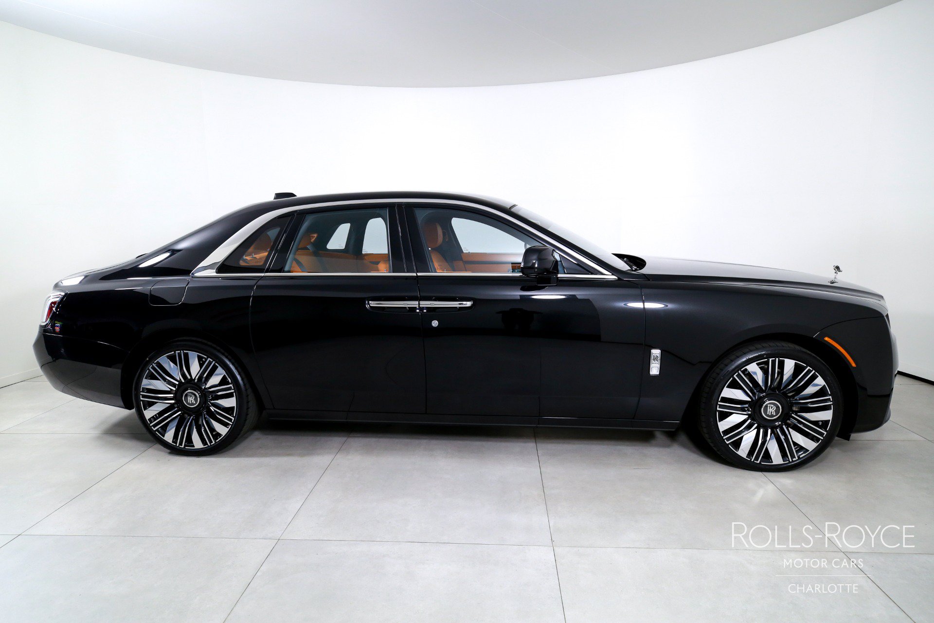 New 2027 Rolls-Royce Ghost AWD/4WD image 10