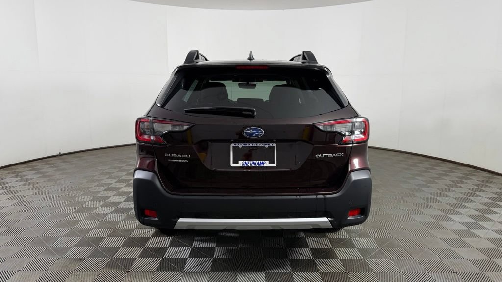 Used 2024 Subaru Outback Limited AWD/4WD image 8