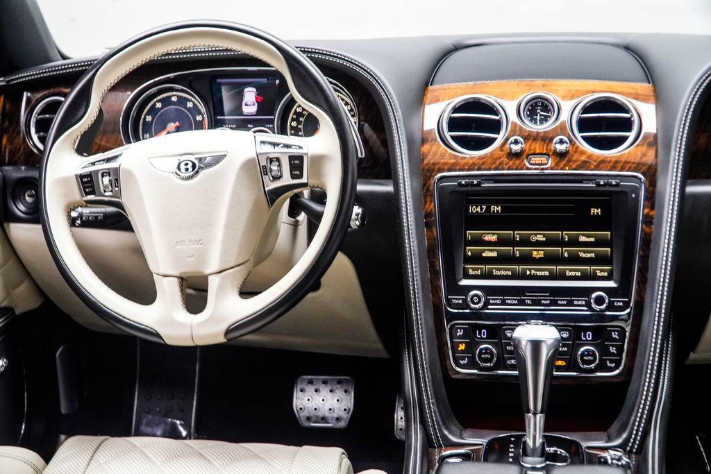 Used 2018 Bentley Flying Spur S V8 AWD/4WD image 19