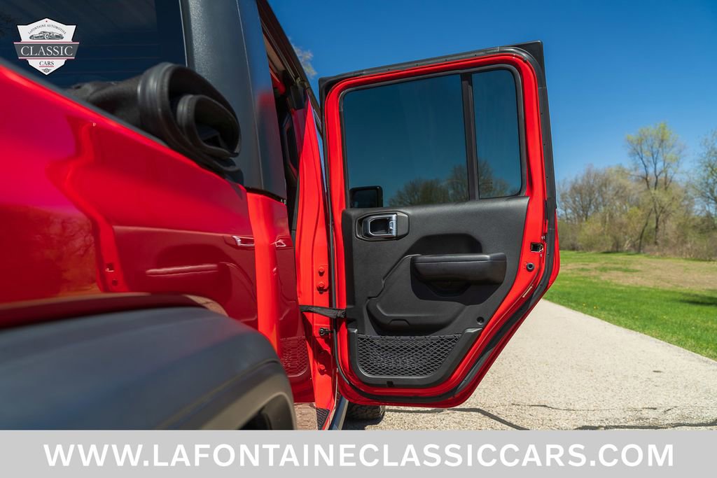 Used 2020 Jeep Gladiator Sport w/ Technology Group AWD/4WD image 51