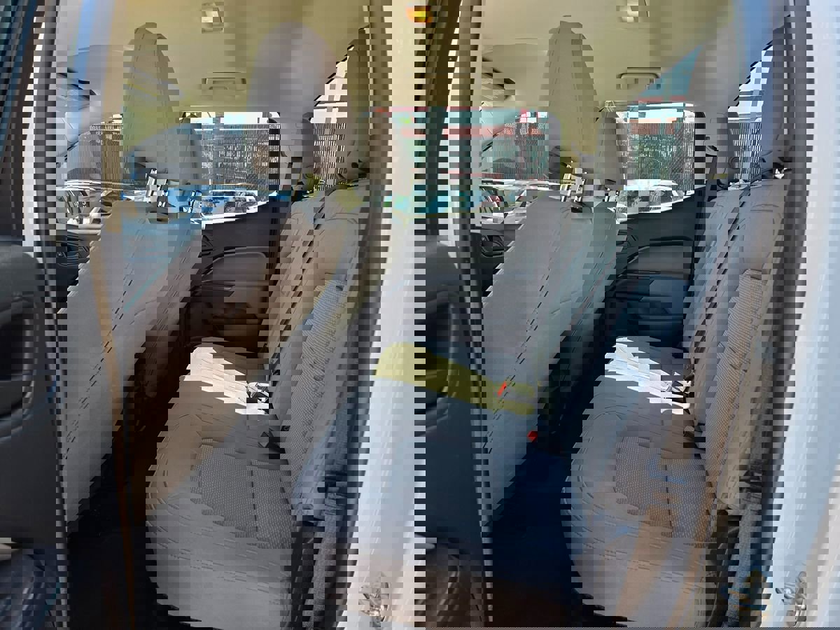 Used 2019 Chevrolet Colorado W/T w/ Custom Special Edition image 23