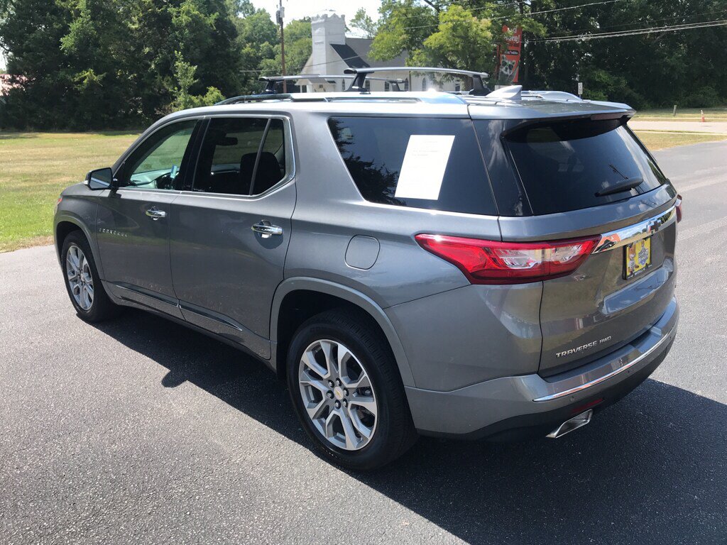Used 2020 Chevrolet Traverse Premier AWD/4WD image 10