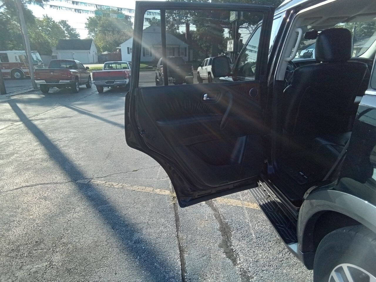 Used 2020 Nissan Armada SL image 12