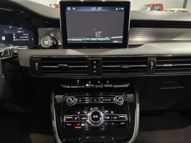 Used 2022 Lincoln Corsair Reserve w/ Sport Package image 25